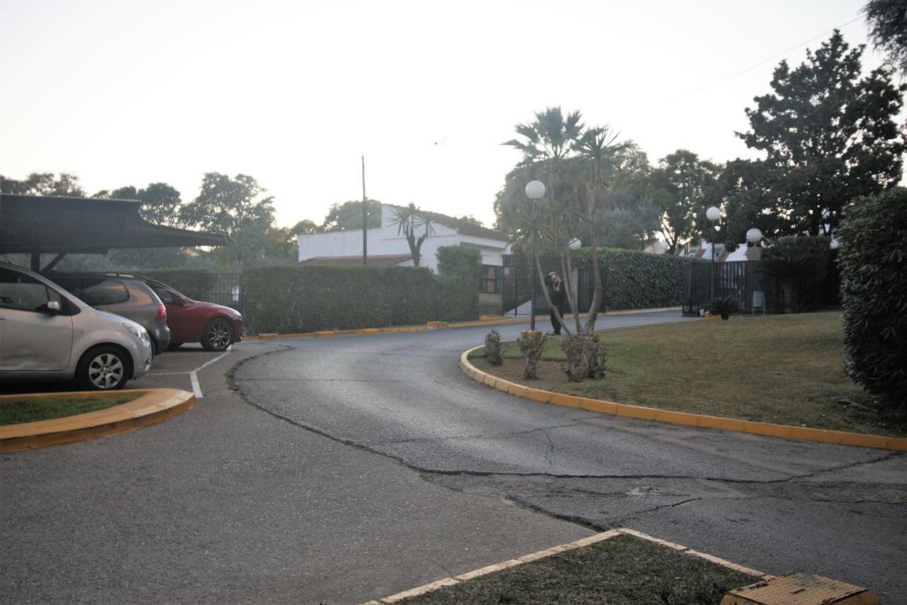 Bonito Apart. Con Parking Y Piscina